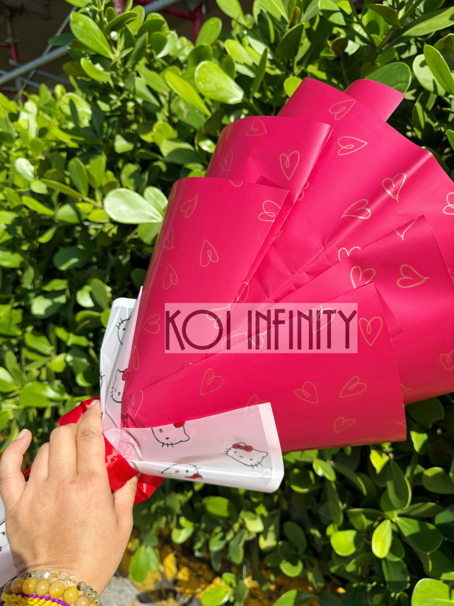 Red Valentine Hello Kitty Heart Plushie Bouquet