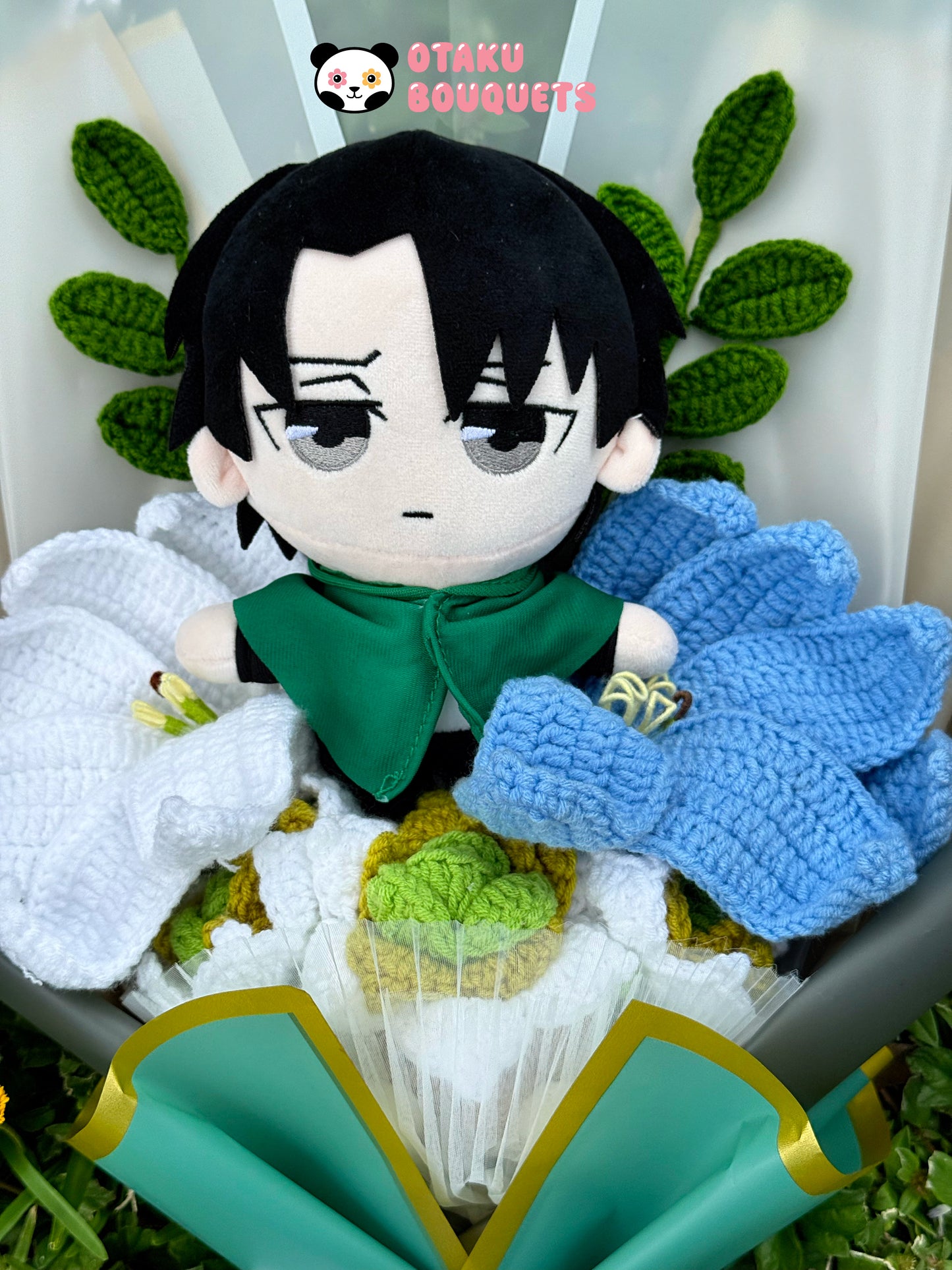 “Short King” Attack on “Giant” Anime Plushie Crochet Flower Bouquet