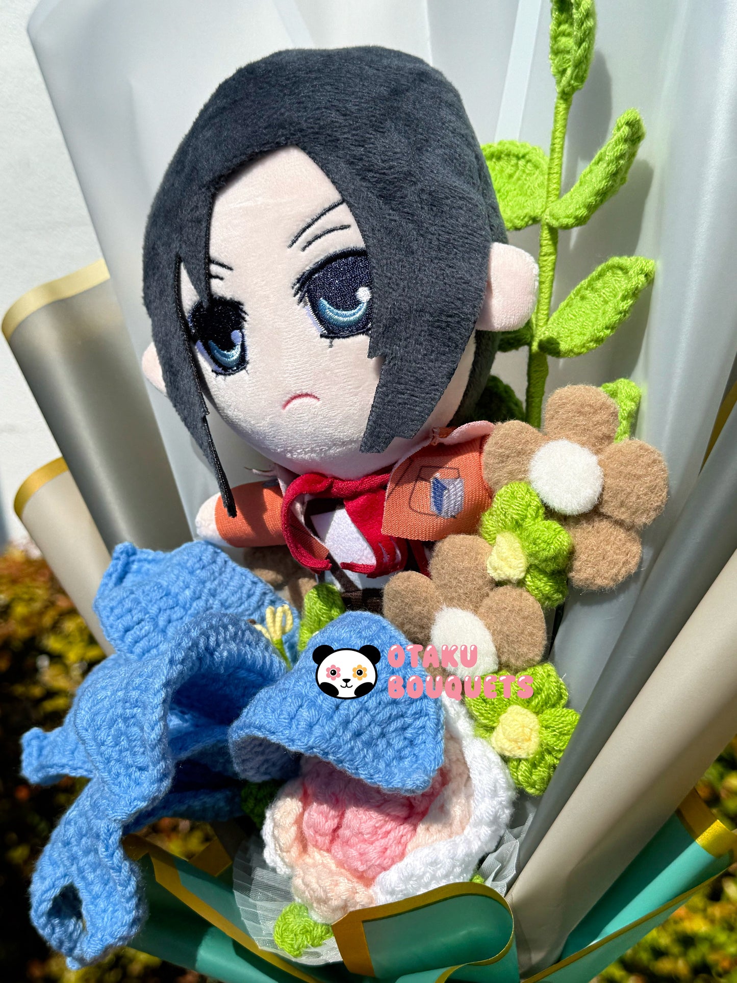 Oriental Red Scarf Girl Attack on “Giant” Custom Bouquet