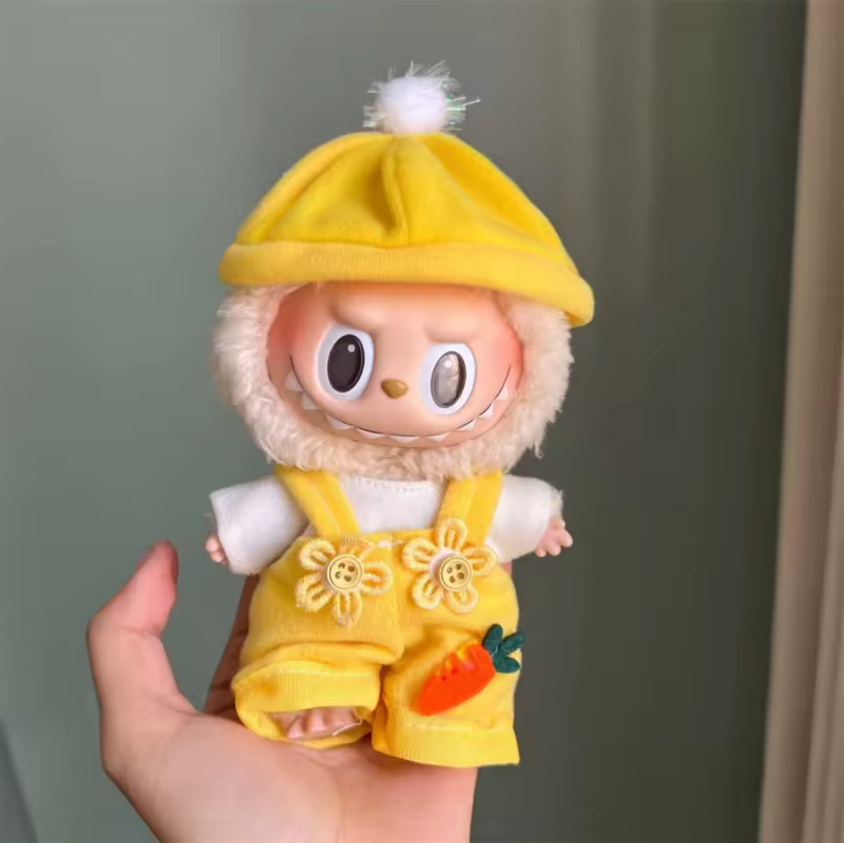 Yellow Overalls Kawaii Cute Costume Cosplay Doll Labubu Outfit Clothes 17cm