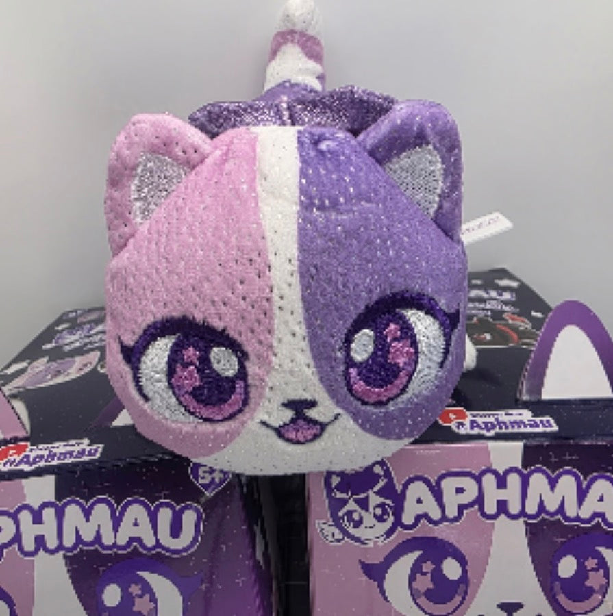 Aphmau and Aaron Cat Plushie Crochet Flower Bouquet