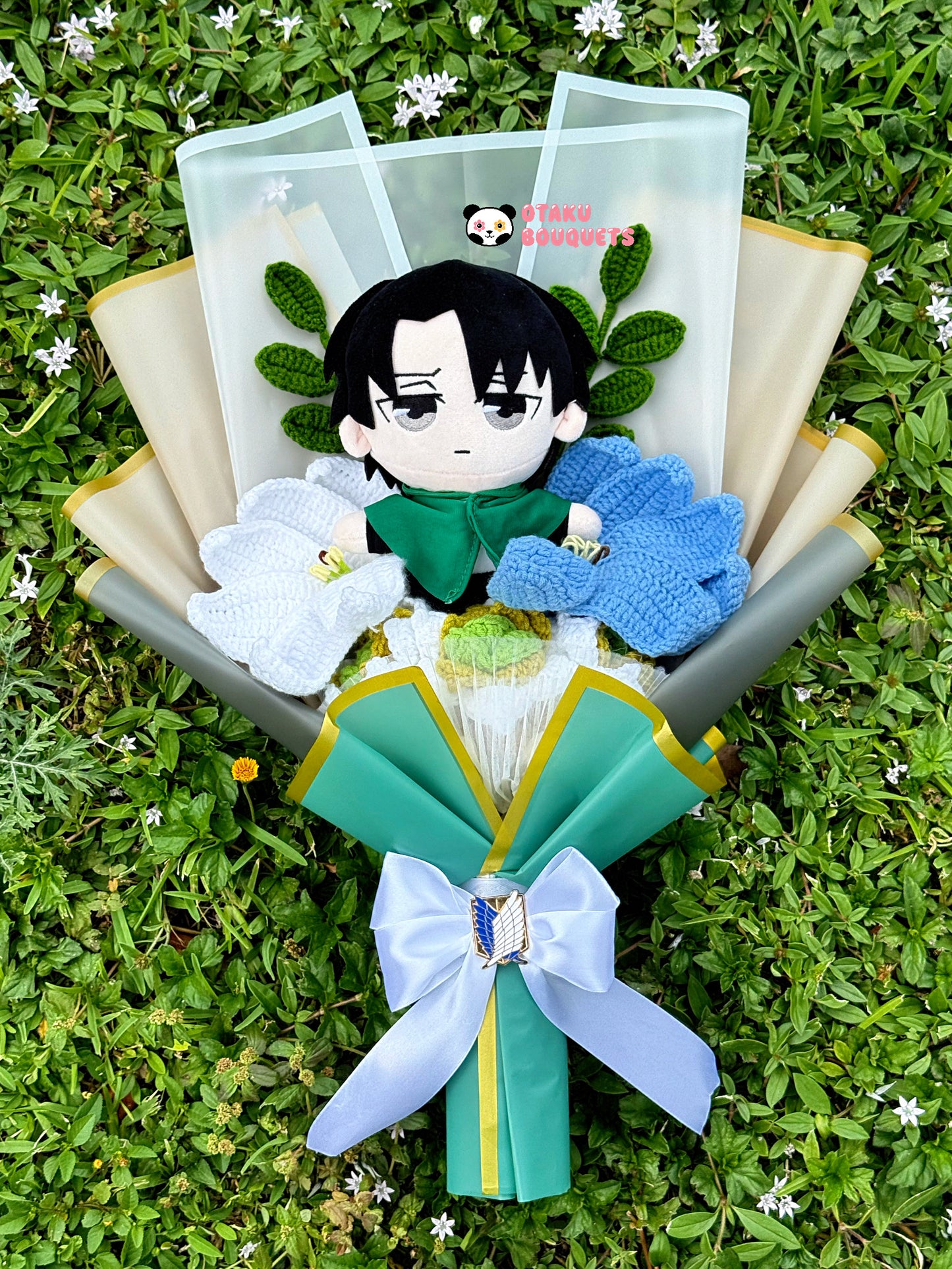 “Short King” Attack on “Giant” Anime Plushie Crochet Flower Bouquet