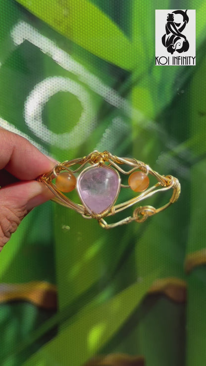 custom uterus bracelet